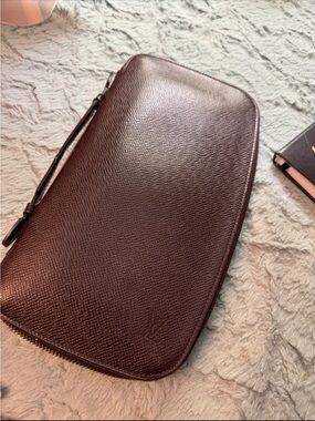 Louis Vuitton Dark Brown Textured Leather Zip organizer/clutch